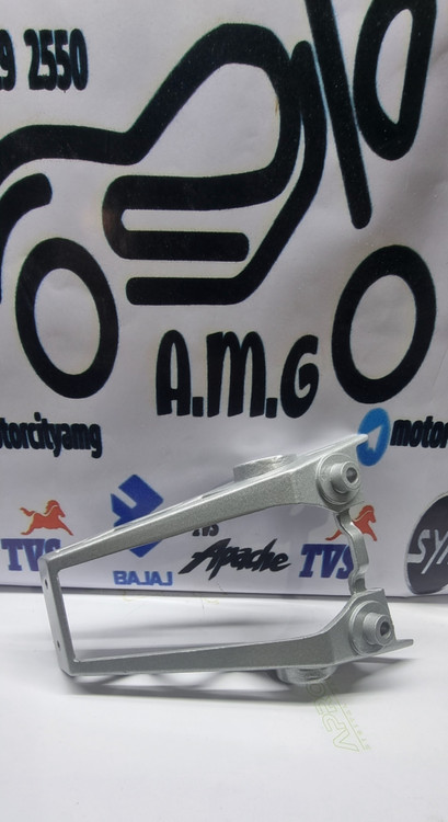 پایه پلاک عقب موتور پالس NS 150 و 200 و پالس LS 135 فابریک