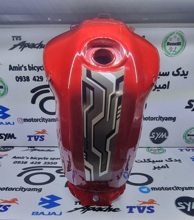 باک آپاچی قرمز ۱۸۰