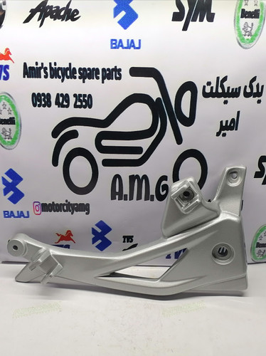 تصویر براکت جاپایی عقب سمت چپ پالس ۲۰۰، ۲۲۰ و UG4 - قطعه اصلی موتور ایامجی