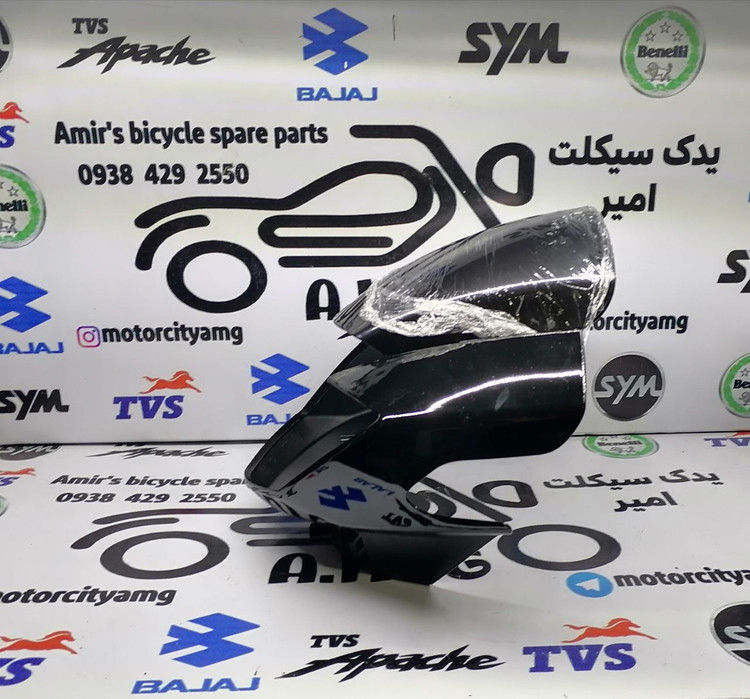 فلاپ کنسول چراغ جلو موتورسیکلت آپاچی طرح قدیم، رنگ بدنه مشکی براق و طلق دودی تیره